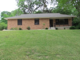 2311 Van Cleave Dr, Dallas, TX 75216 