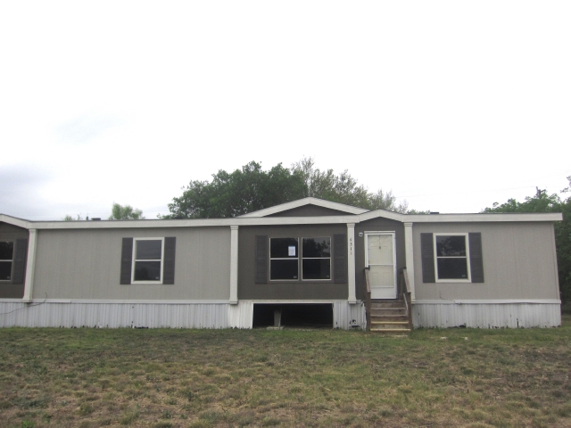 4311 County Road 3841, San Antonio, TX 78253 