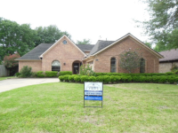 8822 Chelsworth Dr, Houston, TX 77083 