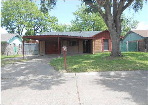3811 Pine Meadow Ln, Houston, TX 77039 
