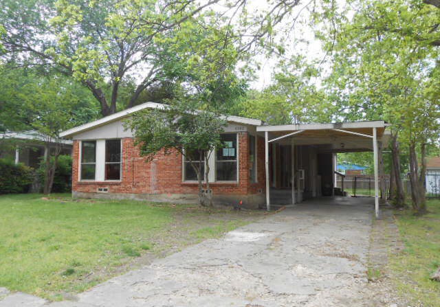 2202 Housley Drive, Dallas, TX 75228 