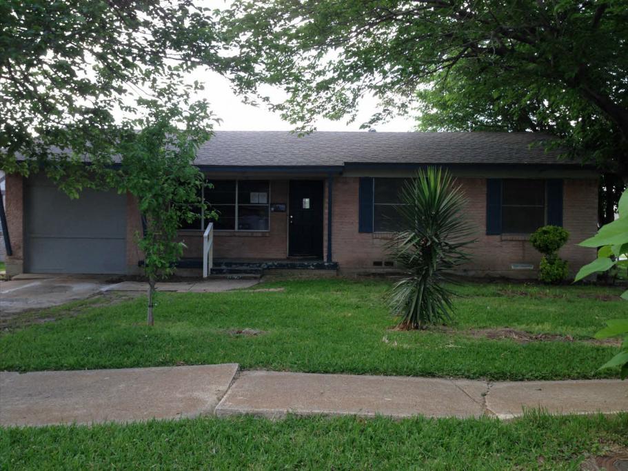 1629 Summit Street, Mesquite, TX 75149 