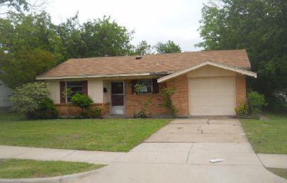 2628 Emerald Drive, Mesquite, TX 75150 