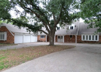 5014 Goose Creek Dr, Baytown, TX 77521 