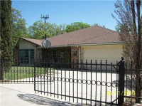 6313 Twin Oaks Dr, Forest Hill, TX 76119 