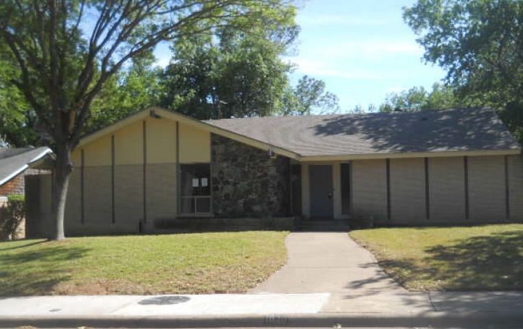 1830 Meadow Valley Ln, Dallas, TX 75232 