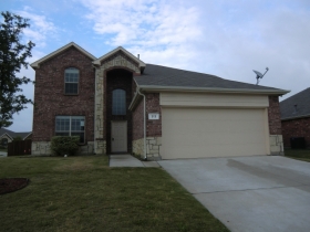 212 Clydesdale St, Waxahachie, TX 75165 