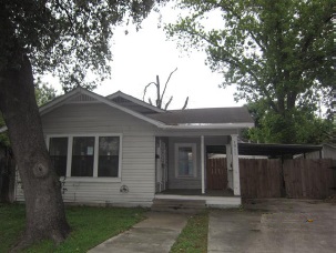 1811 W Ridgewood Ct, San Antonio, TX 78201 