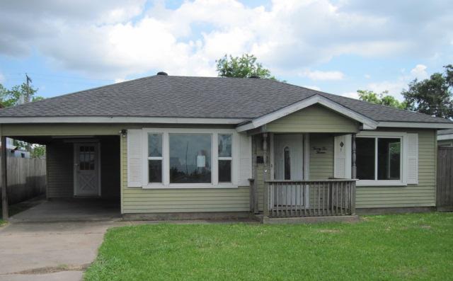 2213 1st St, Port Neches, TX 77651 