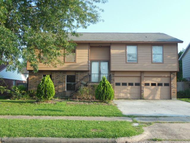 5425 Beaver Creek Dr, La Porte, TX 77571 