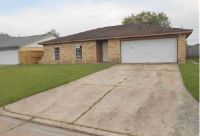 9804 Robin St, La Porte, TX 77571 