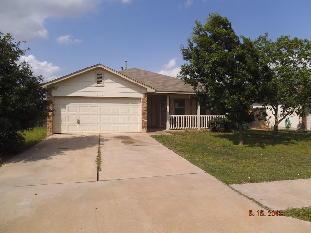 6820 Felipe Dr, Austin, TX 78747 