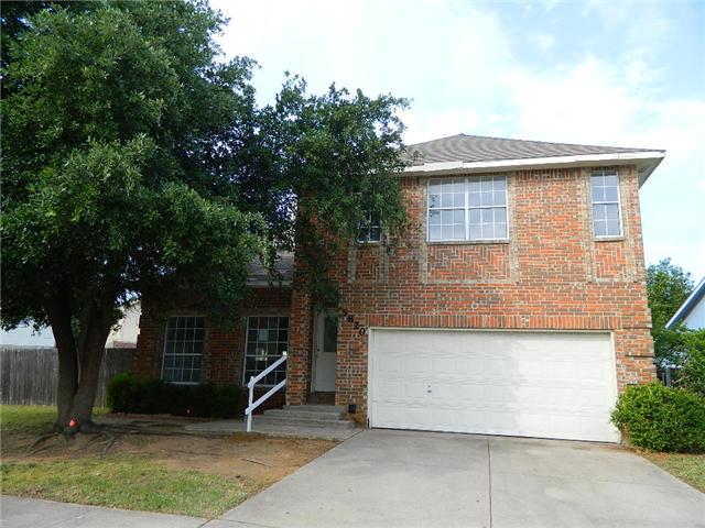 5820 Fox Hunt Dr, Arlington, TX 76017 