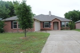 2610 Eastwood Dr, Lancaster, TX 75134 