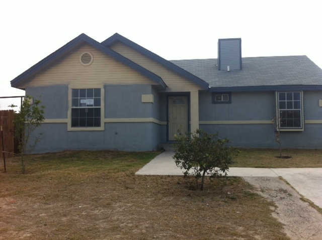 306 Zaragosa St, Eagle Pass, TX 78852 