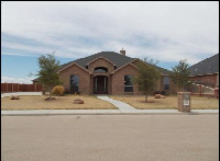 211 Sandalwood St, Hereford, TX 79045 