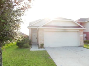 9519 Wyatt Oak Ln, Houston, TX 77044 