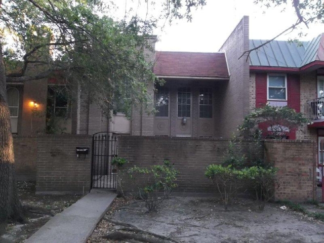 10203 S Gessner Rd, Houston, TX 77071 