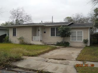 1201 Stratton Dr, Corpus Christi, TX 78412 