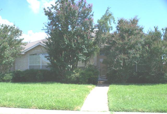909 Dawson Street, Cedar Hill, TX 75104 