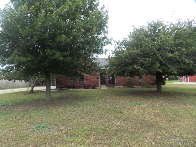 405 Thorntree Drive, Ovilla, TX 75154 