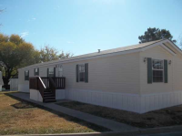 5600 Shoreline Circle W #109, Fort Worth, TX 76119 
