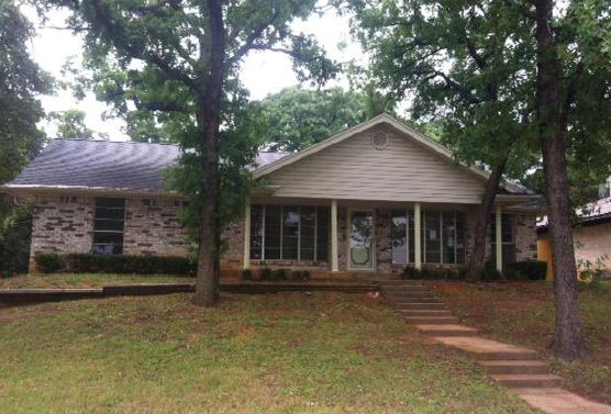 7532 Vanessa Dr., Fort Worth, TX 76112 