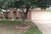 930 Santa Fe Drive, Saginaw, TX 76131 