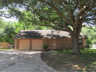 3701 Cambridge St, Alvin, TX 77511 