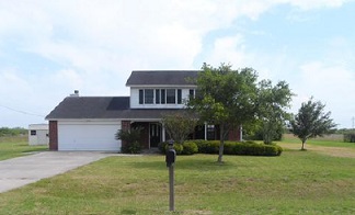 174 County Road 312, Orange Grove, TX 78372 