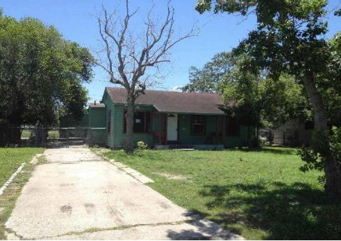 230 East Vanderbilt, Corpus Christi, TX 78415 