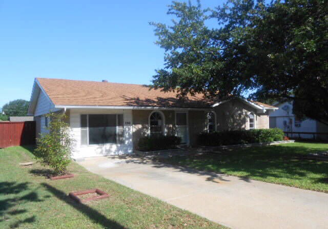 3373 Nottingham Ln, Plano, TX 75074 