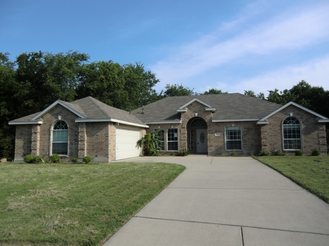405 Tealridge Ct, Desoto, TX 75115 