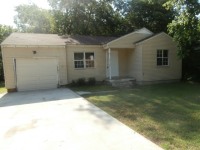 520 Ravenwood Dr, Dallas, TX 75217 