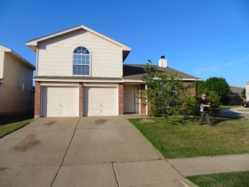 3216 Fountain Pkwy, Ft Worth, TX 76053 