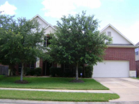12215 Mossy Trail Court, Pearland, TX 77584 