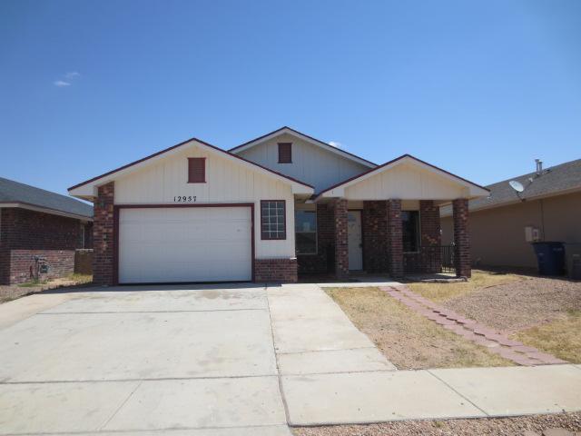 12957 Beto Portugal Ln, El Paso, TX 79938 