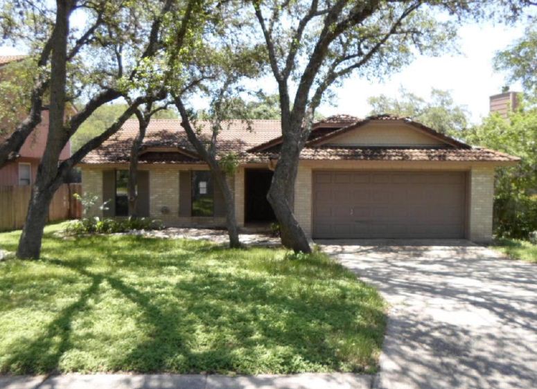8430 Timber Ldg, San Antonio, TX 78250 