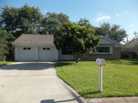 2106 22nd Ave N, Texas City, TX 77590 