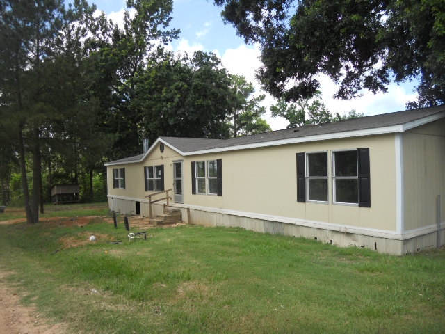 101 Bradley Rd, Coldspring, TX 77331 