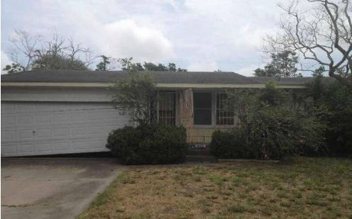 425 Waverly Dr, Corpus Christi, TX 78412 
