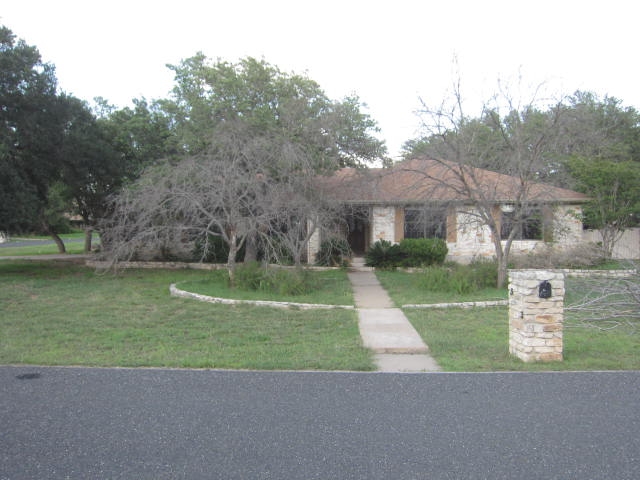 3103 Live Oak St, Round Rock, TX 78681 