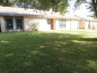10500 Hiawatha Dr, Waco, TX 76712 