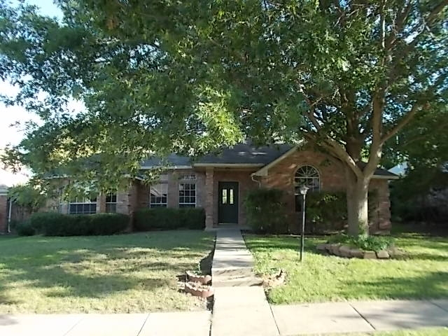 1912 Sandcastle Trail, Mesquite, TX 75149 