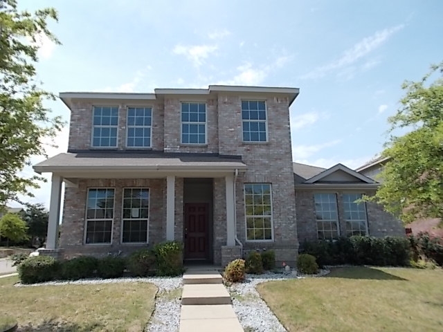 2904 Gospel Drive, Dallas, TX 75237 