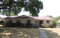 5920 Keeneland Pkwy, Dallas, TX 75211 