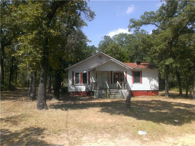 717 Northwood Cir, Rockdale, TX 76567 