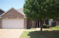 625 Oak Hollow Trail, Saginaw, TX 76179 