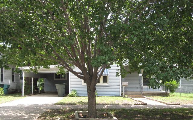 315 N Cleveland Ave, Sherman, TX 75090 