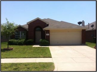 8176 La Frontera Trail, Arlington, TX 76002 